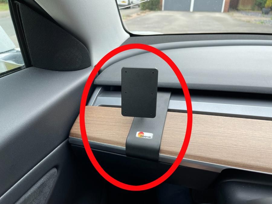 Proclip Tesla 3 18-24 Model Y 20- Left mount