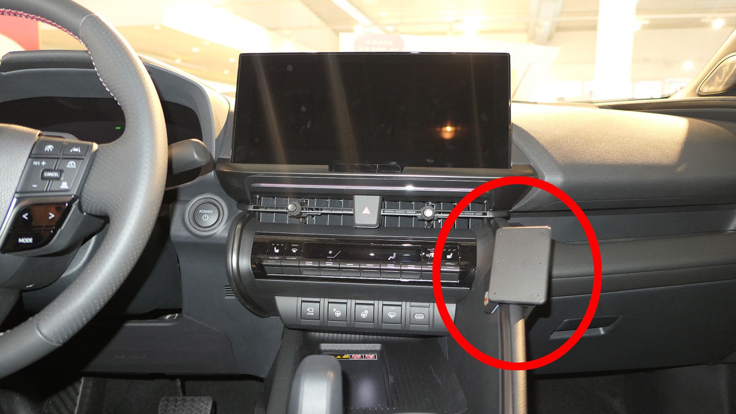 Proclip Toyota C-HR 24- Console mount