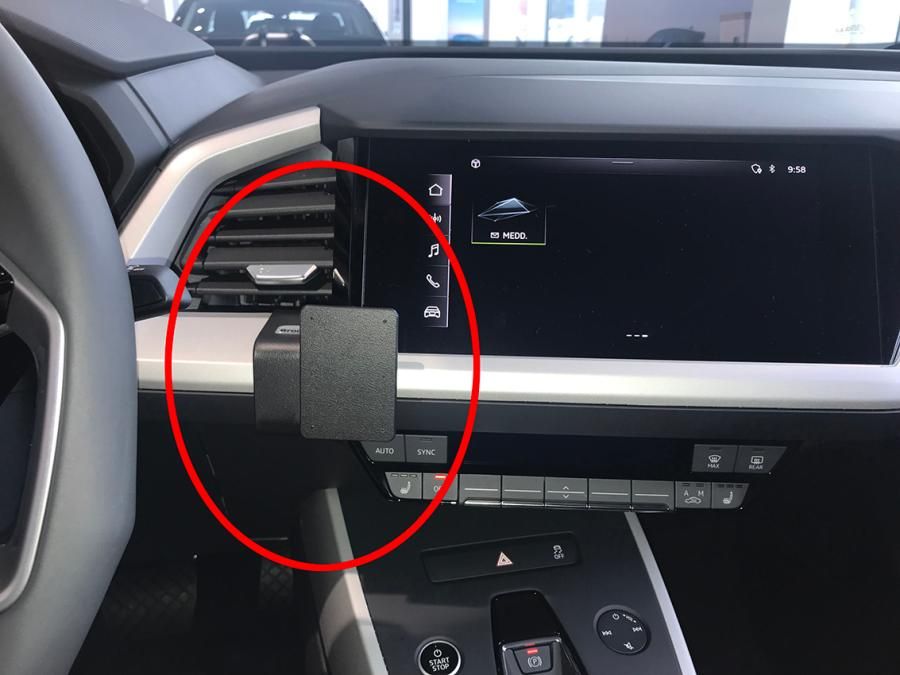 Proclip Audi Q4 21- Center mount