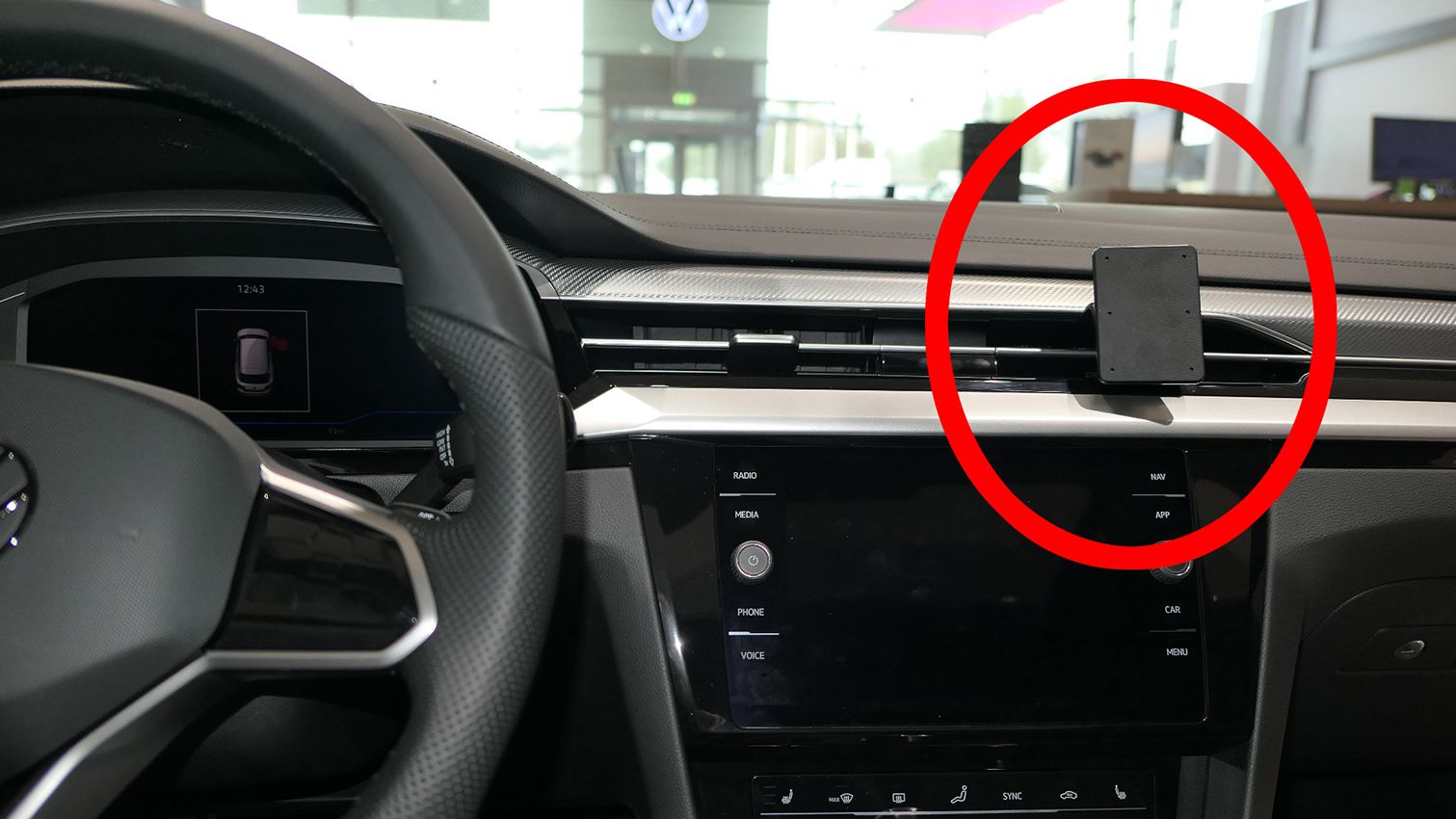 Proclip Volkswagen Arteon 21- Center mount