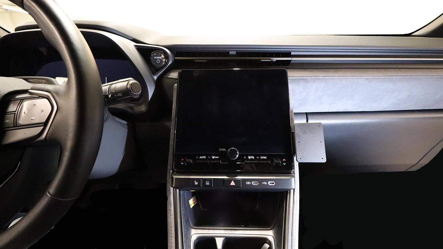 Proclip Lexus LBX Series 24- Angled mount